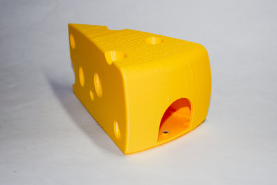 Cheesy Mouse Trap 01.jpg